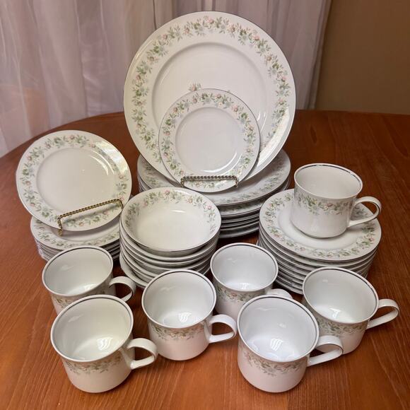 39 pcs Vintage "Forever Spring" by Johann Haviland Bavaria Germany - Picture 3 of 8